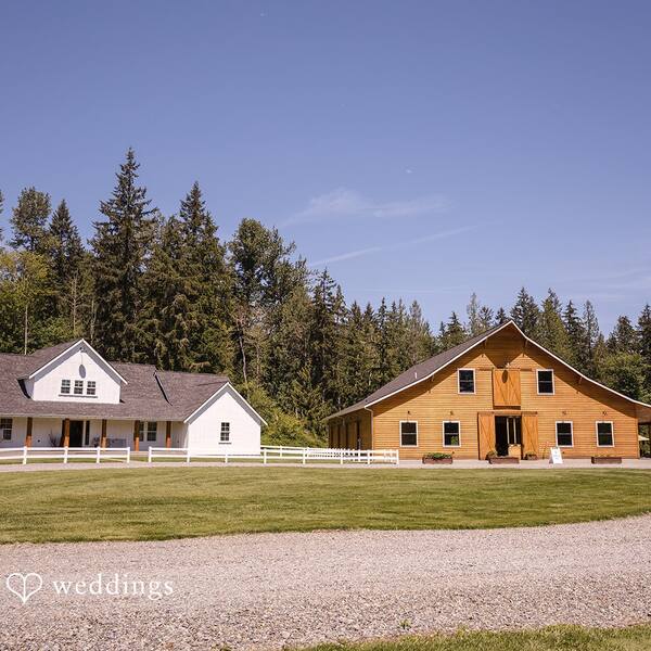 Bridal cottage and barn